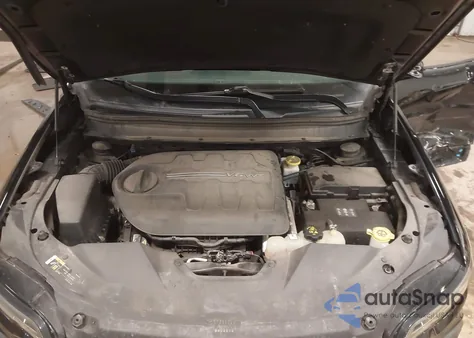 2019 Jeep Cherokee Trailhawk 4X4 z USA, uszkodzony, nr VIN 1C4PJMBX1KD115148